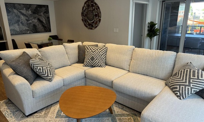 Downtown Halifax Apartment | Luxury 3 Bedroom in the Heart of Downtown Halifax