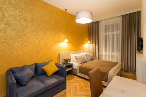 Sololaki Apartment | Luxury 3 BR apartment by Freedom square City Center