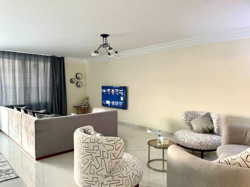 Cairo Apartment | Luxury 3BR Nile View Apartment With Billiards Included