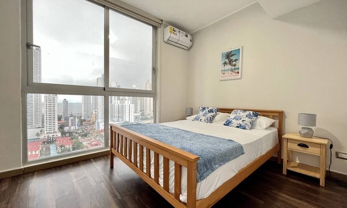 Tumba Vieja Apartment | Luxury 3BR Oceanview balcony