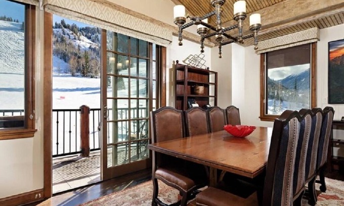 Aspen Condo | Luxury 3BR penthouse at The Ritz-Carlton Club in Aspen Highlands - mountain view