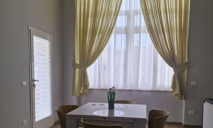 Taranto Apartment | Luxury Acclavio Apartments Platinum with hot tub and terrace