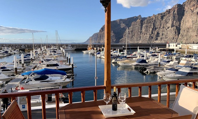 Los Gigantes Apartment | Luxury and functional sea view apartment