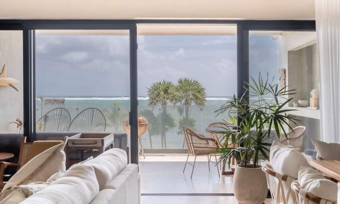 Soliman Bay Apartment | Luxury and Serenity by the Sea by BT Homes