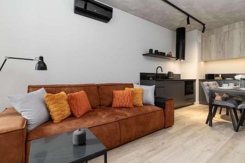 Gdansk City Center Apartment | Luxury Apartment at Sienna Grobla with Sauna Gym and Parking by Noclegi Renters
