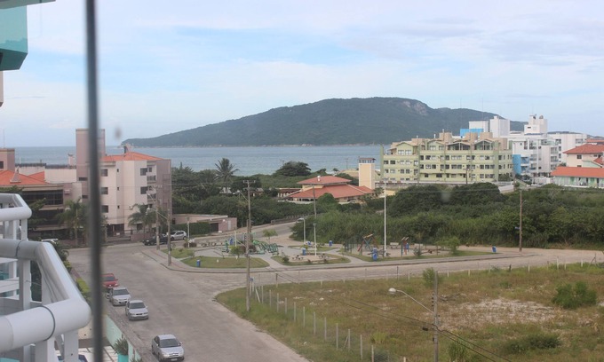 Ingleses Norte Apartment | Luxury apartment 40m from the beach, the top floor overlooking the sea