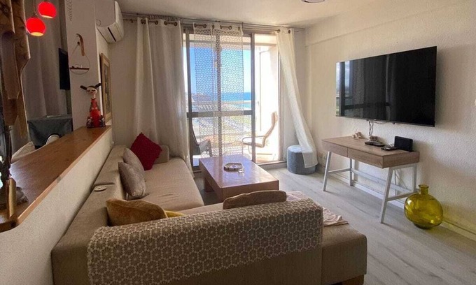 Herzliya Apartment | Luxury apartment by the beach