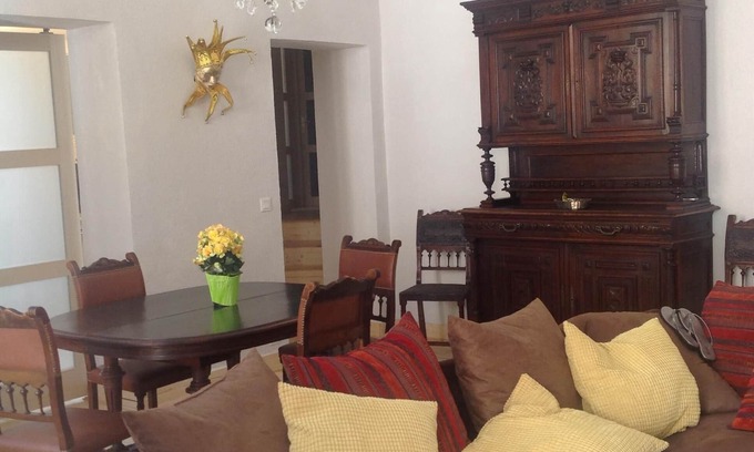 Beziers City Centre House | Luxury apartment in the historical centre of Medieval Beziers, South of France
