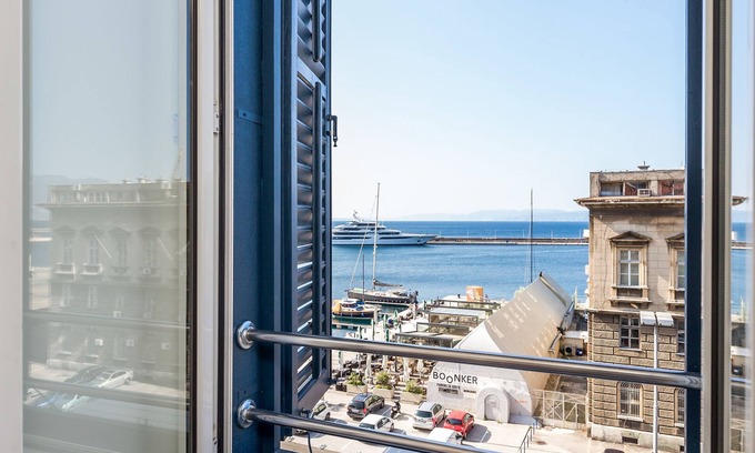 Rijeka Apartment | Luxury Apartment Karolina Riva