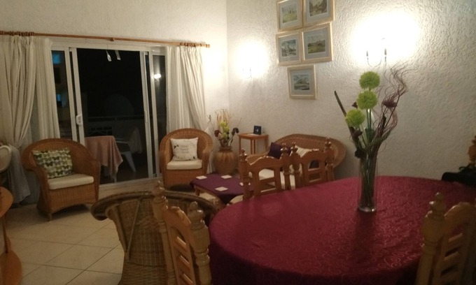 Flic-en-Flac Apartment | Luxury apartment near the sea in Flic en Flac, with 2 swimming pools and Wi-Fi