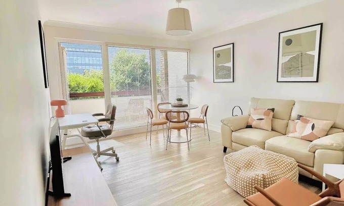 Ballsbridge Apartment | Luxury Apartment Top Location RDS, Aviva 5min walkn