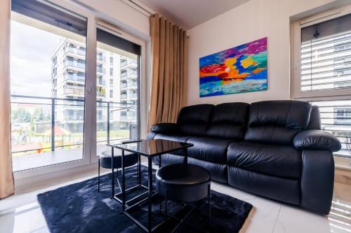 Rzeszow Apartment | Luxury Apartment With Spa Bath- City Centre, Free Parking by StayNest