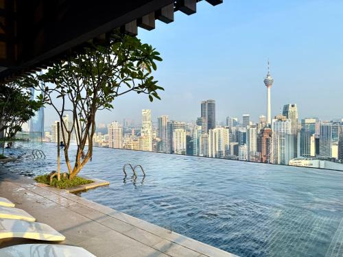 Bukit Bintang Apartment | Luxury Axon Residence Bukit Bintang KLCC PAVILION By IZ