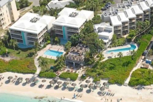 The Bight Apartment | Luxury Beachfront Apartments Grace Bay Beach