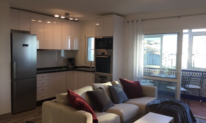 Torrequebrada Apartment | Luxury beachfront apartment in Benalmadena Costa