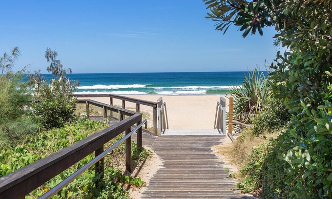 Yaroomba House | LUXURY BEACHSIDE HOME, On the Beach with pool.