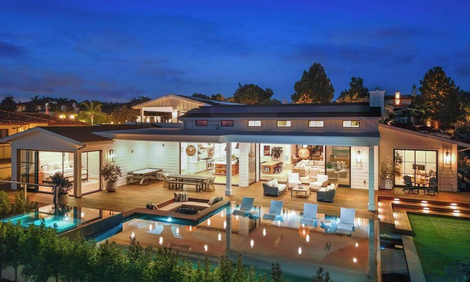 Encinitas House | Luxury Blue Ocean View Retreat