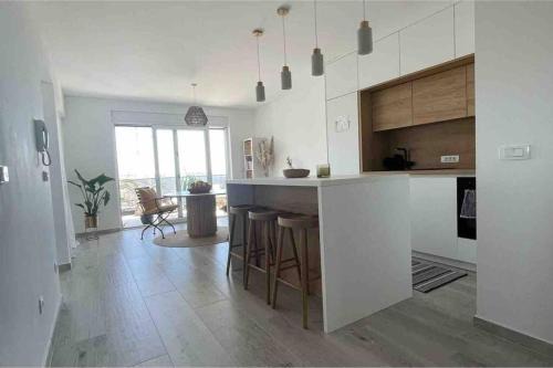 Businci Apartment | Luxury boho-loft with seaview and pool
