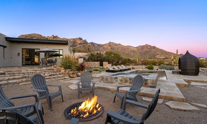 The Foothills House | Luxury Catalina Foothills Heated Pool and Spa Sleeps 16