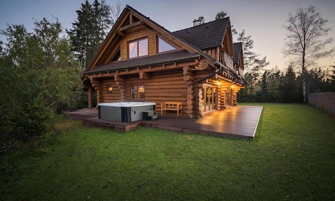 Tatranska Lomnica Ski Chalet | Luxury Chalet in High Tatras