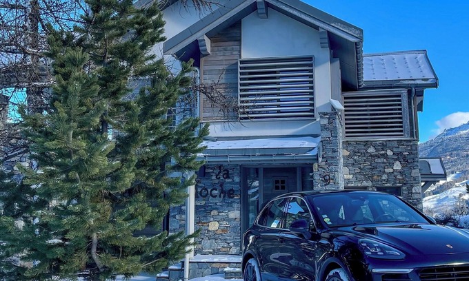 Bellentre Ski Chalet | Luxury chalet on the slopes in the heart of the resort - La Roche (La Plagne)