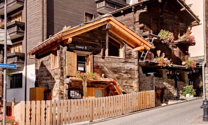 Zermatt Apartment | Luxury Chalet Z'Gogwärgji