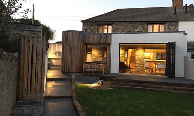 Bude Cottage | Luxury Character Cottage, less than 5 mins walk to the North Cornwall Coast