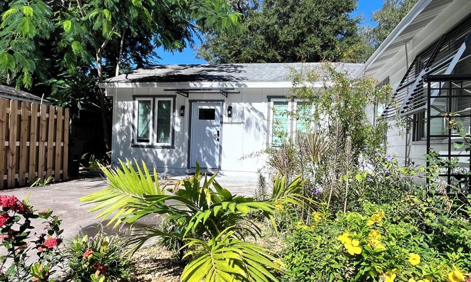 Bradenton House | Luxury Coastal Escape Minutes from Anna Maria Island Beaches!