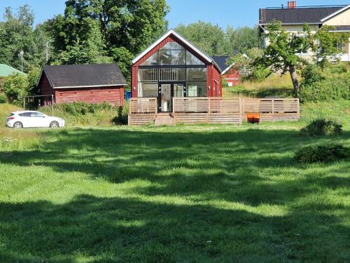 Loviisa House | Luxury Cottage and Sauna Space