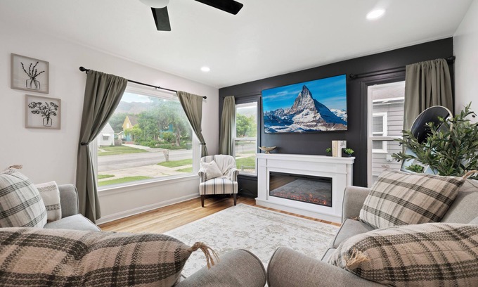 Ogden Cottage | Luxury Cottage - Entire House, Bidet, Big Groups