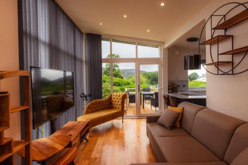 Achachork House | Luxury Cottage in Portree Hillside