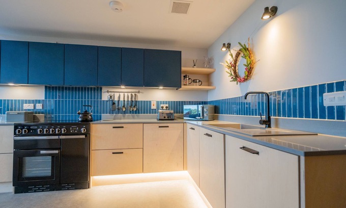 North Berwick Villa | Luxury Family Lodge Sleeps up to 10