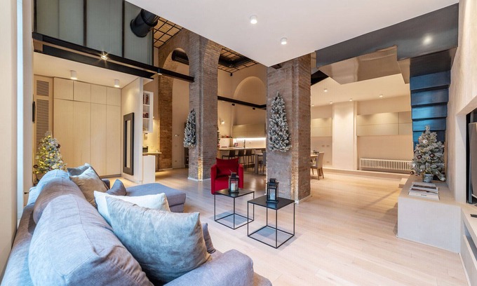 Sallustiano Apartment | Luxury, giant Loft next to Via Veneto