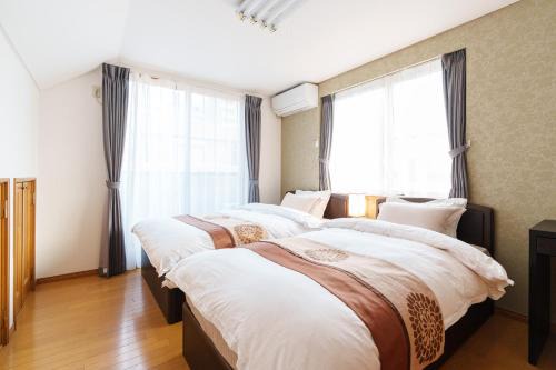 Shinjuku Villa | Luxury Guest House in Tokyo Shinjuku