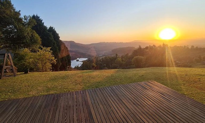 Cathkin Park Villa | Luxury Home with breathtaking views of Champagne Valley