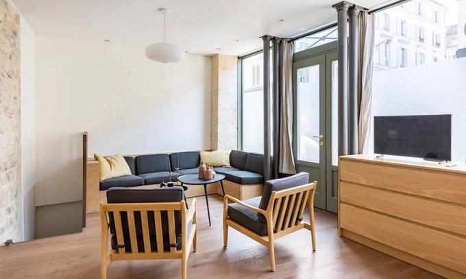 Saint-Germain-des-Pres Apartment | Luxury in the art of St Germain des Pres 3BR Outdoor