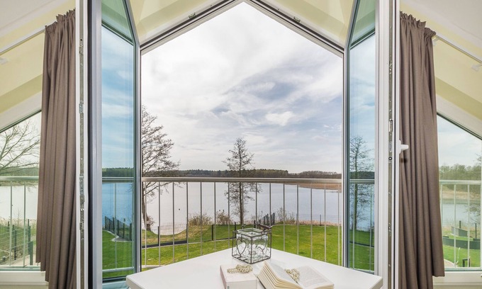 Krakow am See House | Luxury lake domicile with sauna, fireplace and boat - 130m²