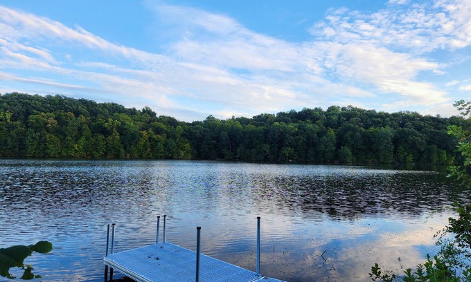 Logan Resort | Luxury Lake Resort - Panoramic Lake View on Lake Logan - Private Dock