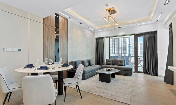 Dubai Apartment | Luxury Living 2 Bedroom in Dubai Creek Harbour
