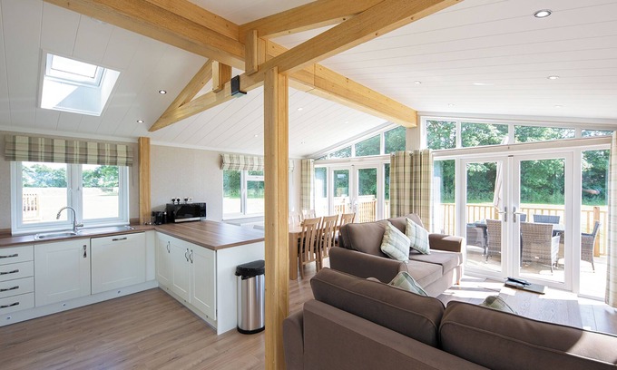 Diss Ski Chalet | Luxury lodge with one double with en suite shower and one twin.
