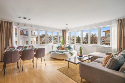 Meidling Apartment | „Luxury Loft View“ 4BR/near Centre/Schönbrun