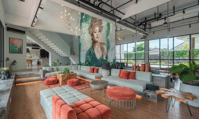 Berawa House | Luxury Mandala Oasis Cher and Staff included lvid13