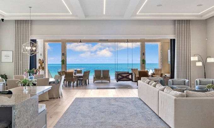Bonita Springs Apartment | Luxury Mansion w/Theater, Game Room & Pool - Directly on Beach