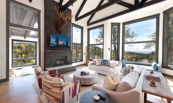 Columbine Lake House | Luxury Modern Mountain Home w/Amazing Lake & Mountain Views. 2 Miles to Purg
