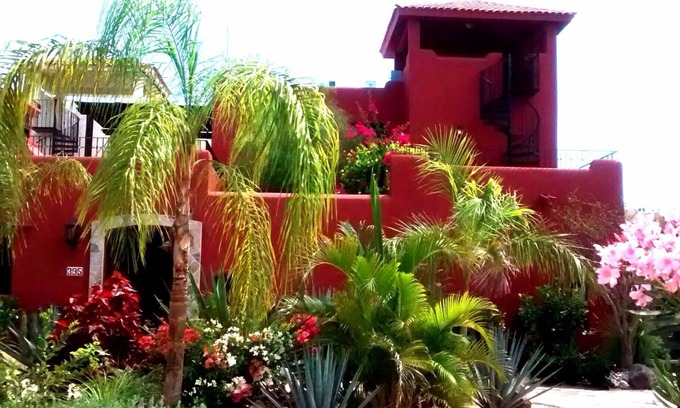 Nopolo House | Luxury On The Rugged Baja - Casa Jardin Azul, Loreto Bay