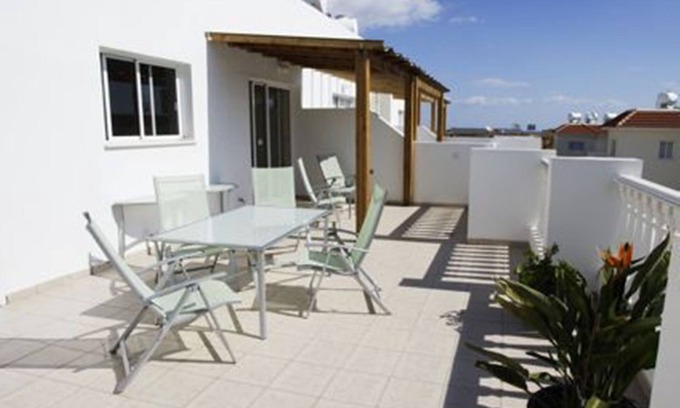 Kapparis Apartment | Luxury Penthouse Apartment. Free WI-FI and UK TV. Pool. Large veranda. Air Con.