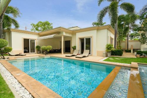 Nong Prue Villa | Luxury Pool Villa 3BR 6-8 persons