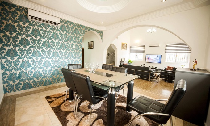 Teshie House | Luxury Private Vacation Home for true comfort and relaxation