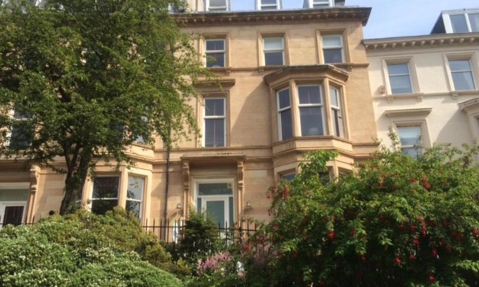 North West Apartment | Luxury property close to COP 26