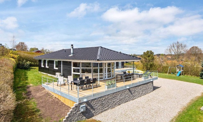 Hejlsminde Strand House | Luxury Retreat in Hejlsminde - By Traum